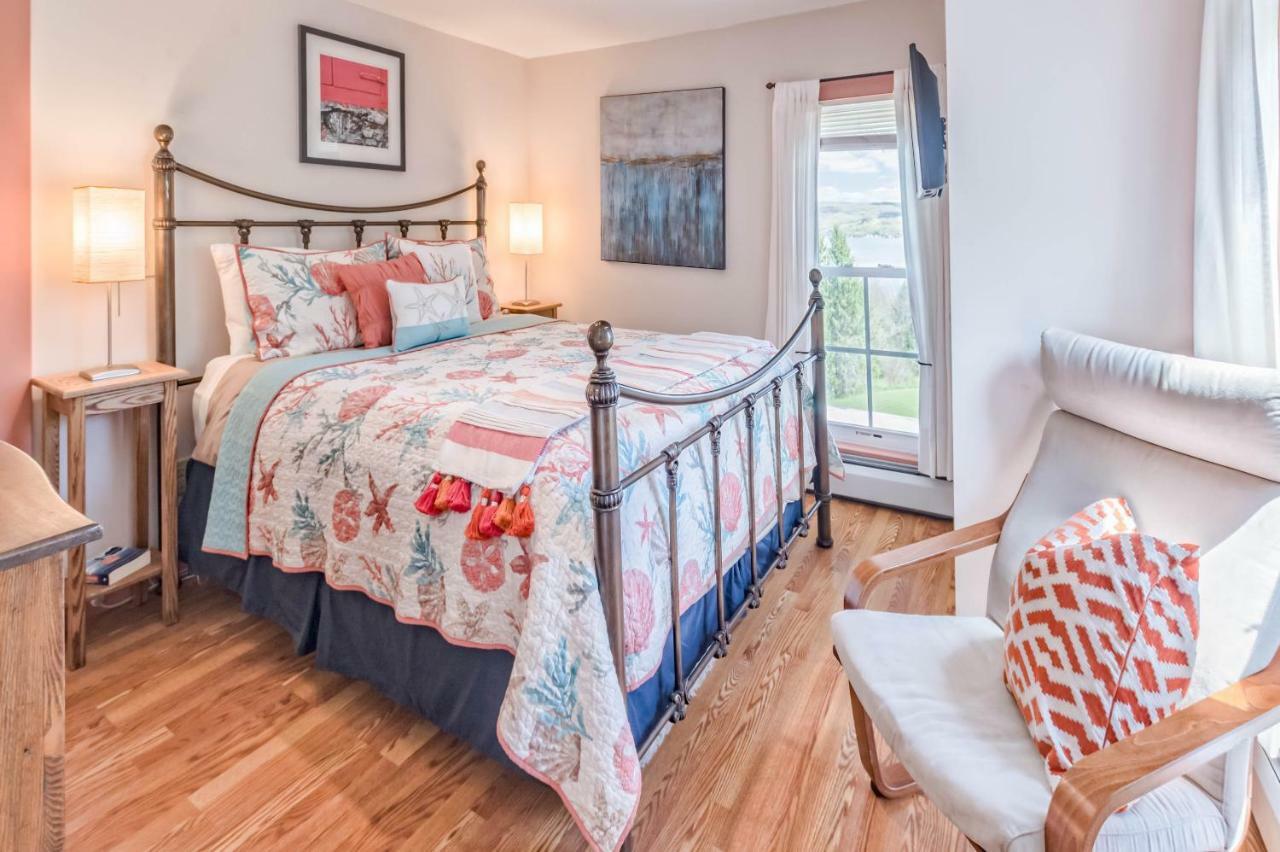 Moonshadow B&B Hammondsport Zimmer foto